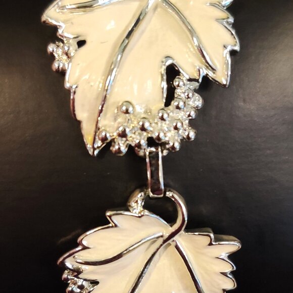 VTG SARAH COV WHISPERING LEAVES BRACELET - Picture 8 of 8